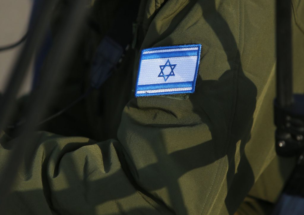 מגשימים את החלום לשירות משמעותי - מתגייסים למסלול כלל חמן של חיל המודיעין